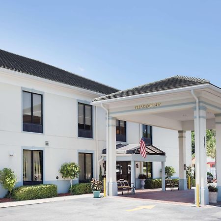 Baymont By Wyndham Savannah/Garden City Port Wentworth Εξωτερικό φωτογραφία