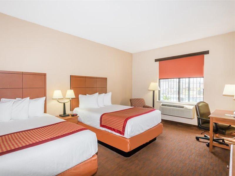Baymont By Wyndham Savannah/Garden City Port Wentworth Εξωτερικό φωτογραφία