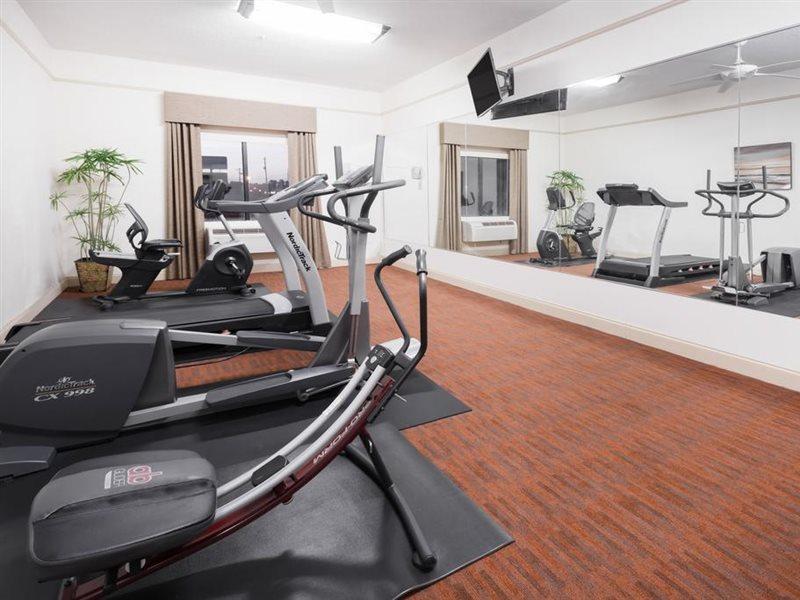 Baymont By Wyndham Savannah/Garden City Port Wentworth Εξωτερικό φωτογραφία