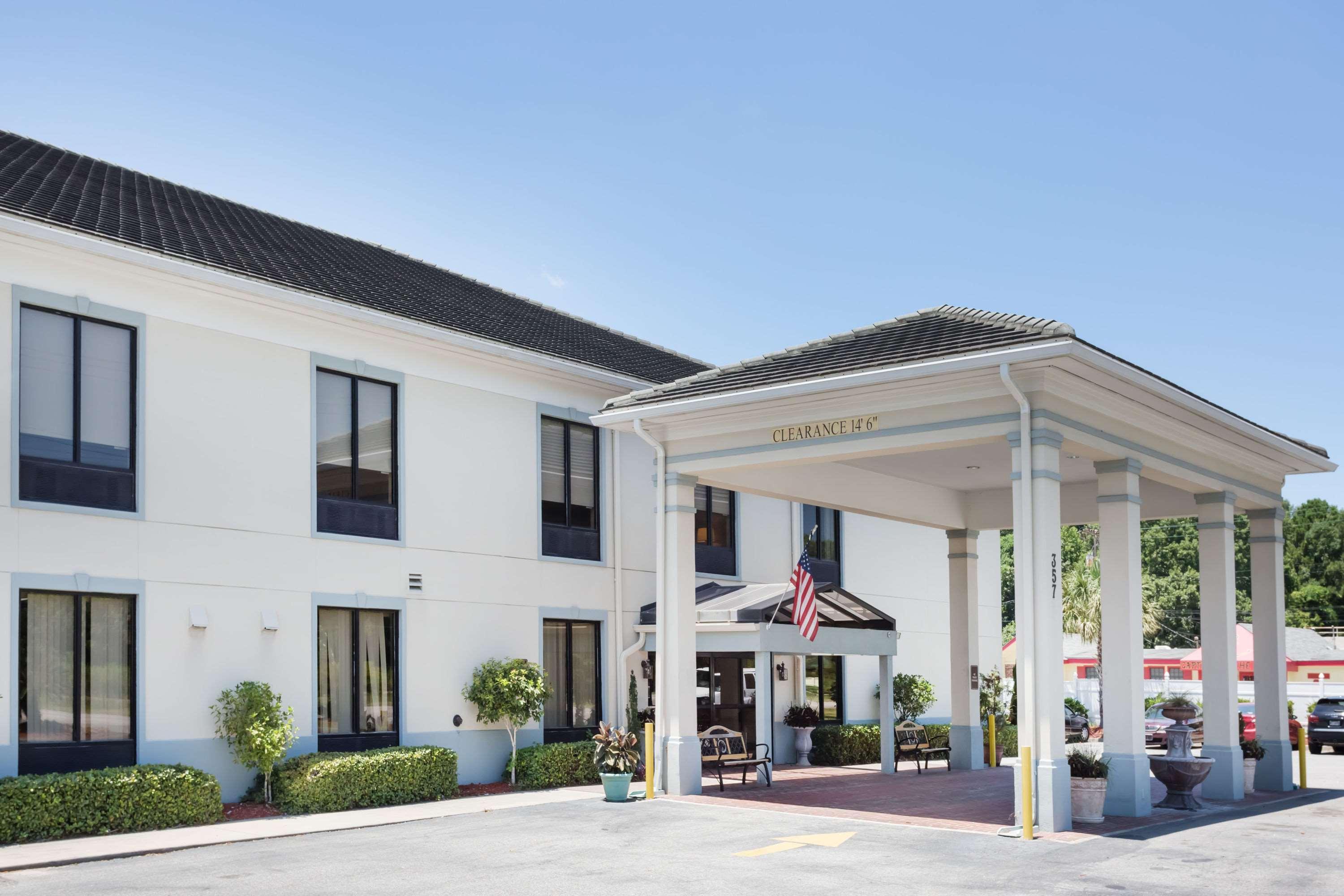 Baymont By Wyndham Savannah/Garden City Port Wentworth Εξωτερικό φωτογραφία